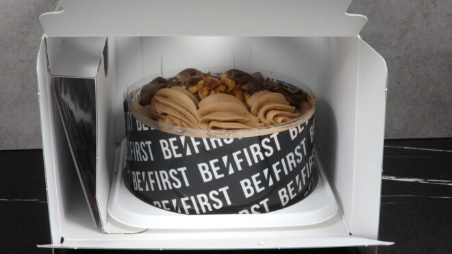 2025 ファミリマート　クリスマスケーキ　　BE:FIRST BESTショコラケーキ　実食レビュー