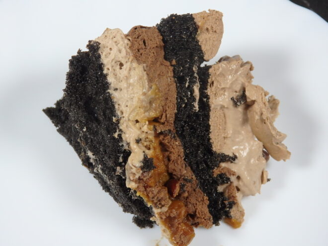 2025 ファミリマート　クリスマスケーキ　　BE:FIRST BESTショコラケーキ　実食レビュー