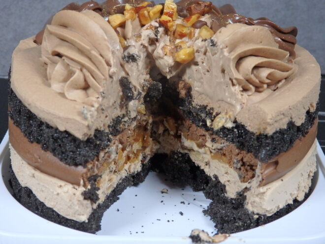 2025 ファミリマート　クリスマスケーキ　　BE:FIRST BESTショコラケーキ　実食レビュー